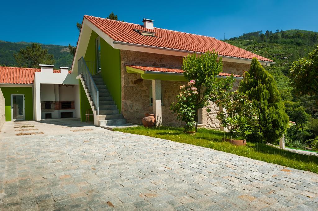 Casa Da Ribeira Do Cirio Pensionat Seia Exteriör bild